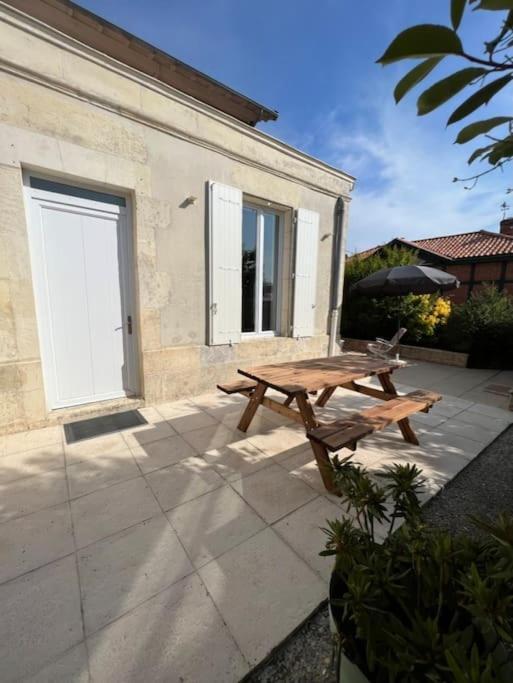 Villa La Petite Angerienne Saint-Jean-dʼAngély Esterno foto