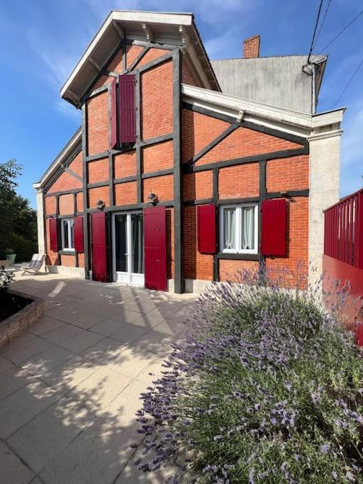 Villa La Petite Angerienne Saint-Jean-dʼAngély Esterno foto
